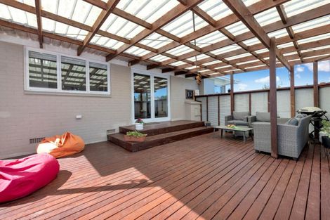 Photo of property in 13 Russell Avenue, Pukekohe, 2120