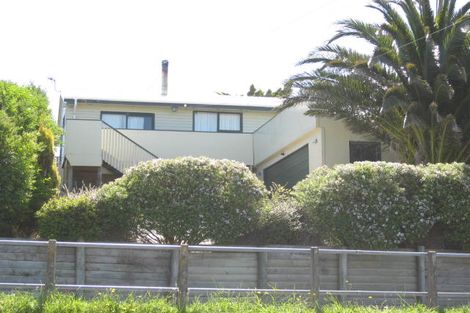 Photo of property in 29 Hiwi Crescent, Titahi Bay, Porirua, 5022