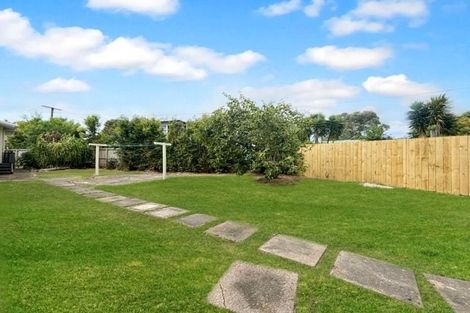 Photo of property in 5 Simpson Road, Ranui, Auckland, 0612
