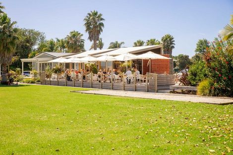 Photo of property in 36 Rewa Rewa Lane, Orewa, 0931