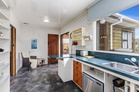 Photo of property in 77 Devonshire Road, Miramar, Wellington, 6022