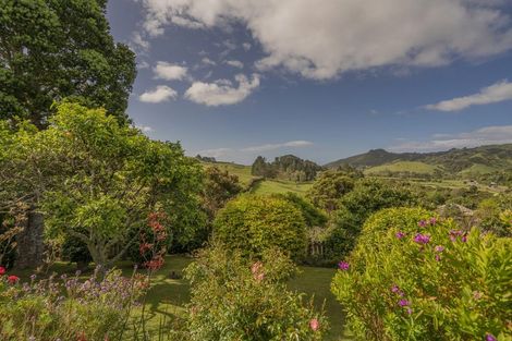 Photo of property in 29 School Of Mines Lane, Kuaotunu, Whitianga, 3592
