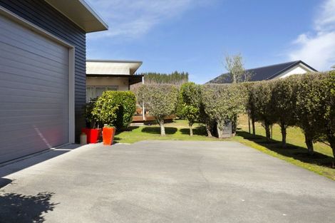 Photo of property in 63 Parekaawa Drive, Motuoapa, Turangi, 3382