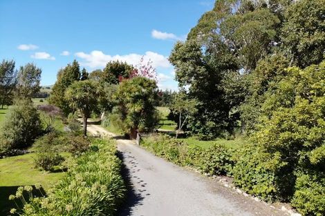 Photo of property in 365 Bluff Rangitumau Road, Rangitumau, Masterton, 5871