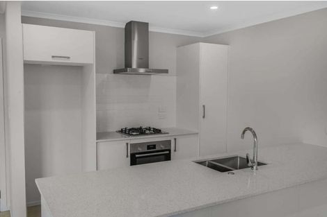 Photo of property in 75 Waruhia Crescent, Rototuna North, 3281