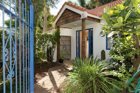 Photo of property in 4 Aldermen Avenue, Papamoa Beach, Papamoa, 3118