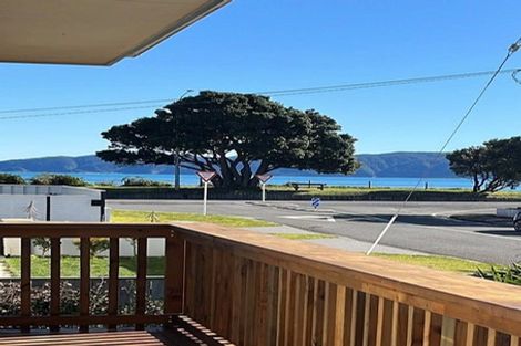 Photo of property in 114a Seaview Road, Paraparaumu Beach, Paraparaumu, 5032