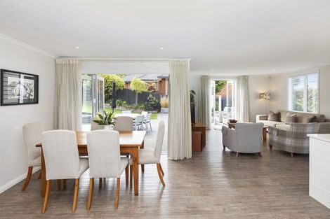 Photo of property in 8 Lucas Lane, Hillsborough, Christchurch, 8022