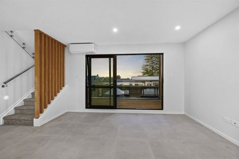 Photo of property in 28c Walker Road, Point Chevalier, Auckland, 1022