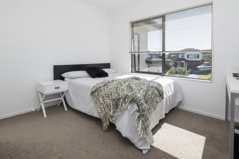 Photo of property in 103 Pine Harbour Parade, Beachlands, Auckland, 2018