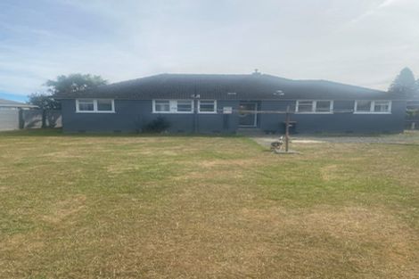 Photo of property in 31 Exeter Crescent, Takaro, Palmerston North, 4412