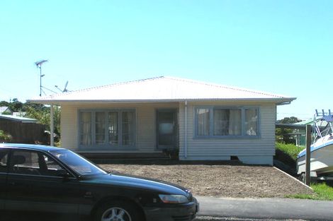 Photo of property in 15 Church Street, Northcote Point, Auckland, 0627