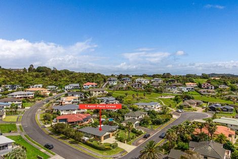 Photo of property in 1 Astor Place, Orewa, 0931