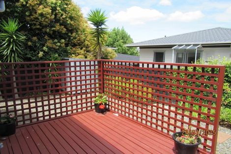 Photo of property in 4313a Great North Road, Glendene, Auckland, 0602