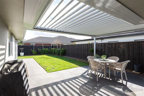 Photo of property in 3 Fredrica Lane, Heathcote Valley, Christchurch, 8022