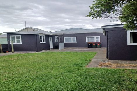 Photo of property in 19 Hereford Street, West End, Palmerston North, 4410