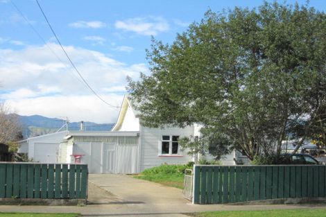 Photo of property in 26 Bartholomew Road, Levin, 5510