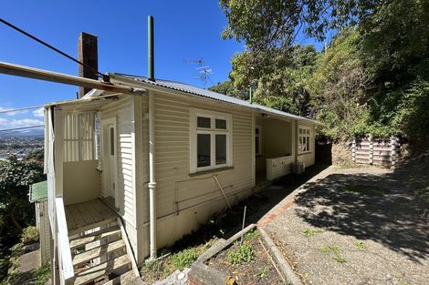 Photo of property in 85a Duncan Terrace, Kilbirnie, Wellington, 6022