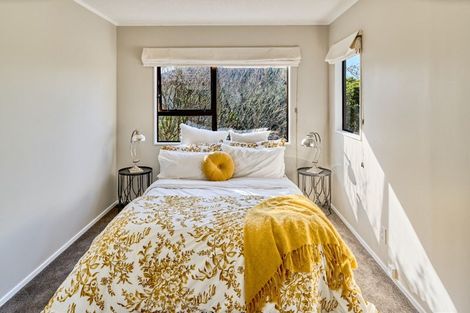 Photo of property in 25 Longitude Place, Whitby, Porirua, 5024