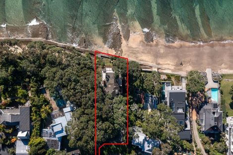 Photo of property in 19 View Road, Campbells Bay, Auckland, 0630