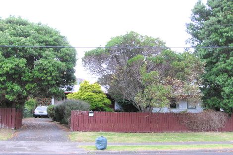Photo of property in 58 Ngaio Road, Waikanae, 5036