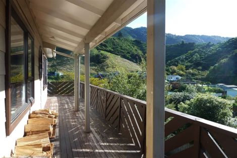 Photo of property in 9a Dorset Street, Picton, 7220