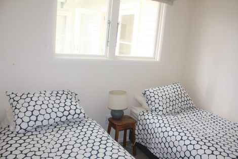 Photo of property in 59 Field Way, Waikanae Beach, Waikanae, 5036