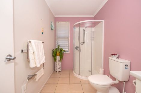 Photo of property in 146c Romilly Street, Westport, 7825