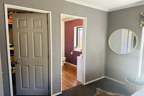 Photo of property in 9 Glengoyne Place, Rototuna, Hamilton, 3210