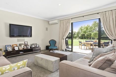 Photo of property in 14 Cowley Drive, Leamington, Cambridge, 3432