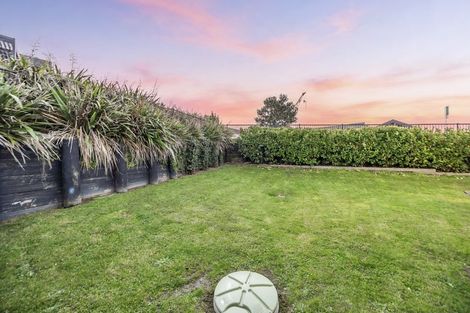 Photo of property in 21 Vintry Drive, Huapai, Kumeu, 0810