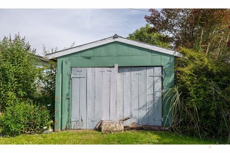 Photo of property in 35 Allan Street, Waimate, 7924
