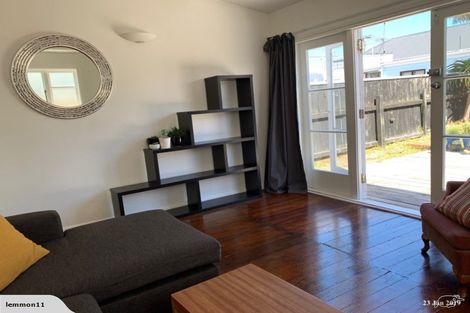 Photo of property in 138 Rongotai Road, Kilbirnie, Wellington, 6022