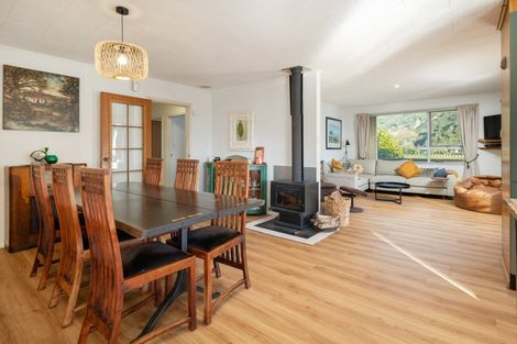 Photo of property in 14 Cornwall Street, Picton, 7220