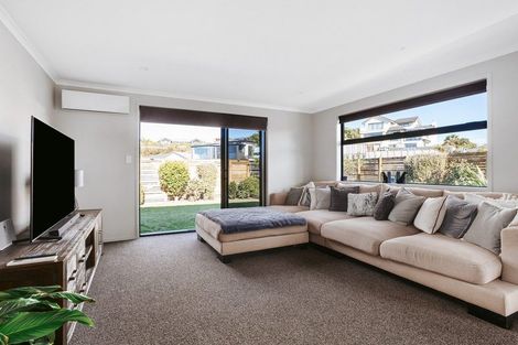 Photo of property in 63 Bert Wall Drive, Omokoroa, 3114