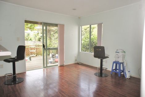 Photo of property in 6 Waylen Place, Burswood, Auckland, 2013