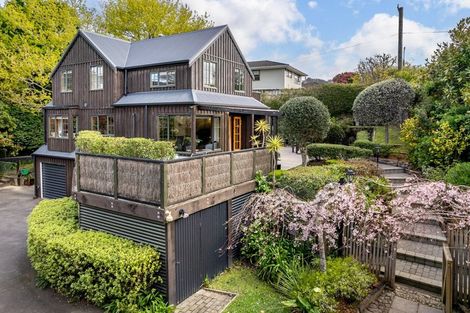 Photo of property in 45b Dowling Grove, Silverstream, Upper Hutt, 5019