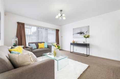 Photo of property in 3/17 Captain Scott Road, Glen Eden, Auckland, 0602