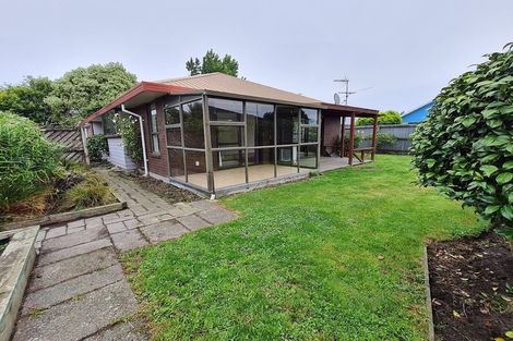 Photo of property in 2/6 Topaz Place, Bishopdale, Christchurch, 8053