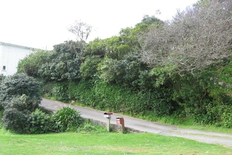 Photo of property in 50 Helston Road, Paparangi, Wellington, 6037