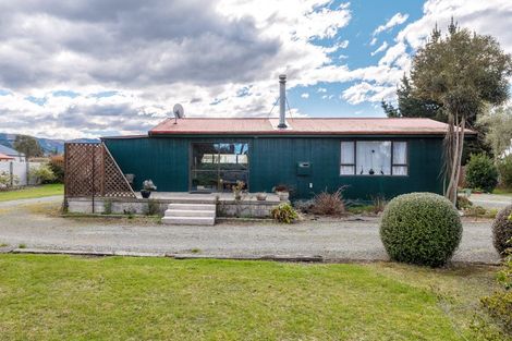 Photo of property in 28-30 Edward Street, Waimate, 7924