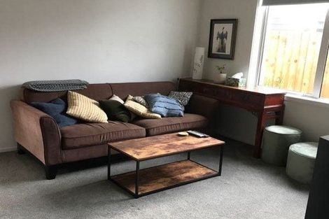 Photo of property in 67a Randwick Crescent, Moera, Lower Hutt, 5010