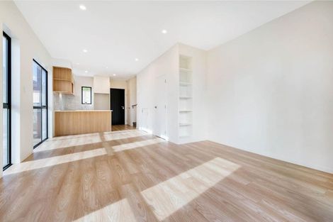 Photo of property in 2/28 Vodanovich Road, Te Atatu South, Auckland, 0610