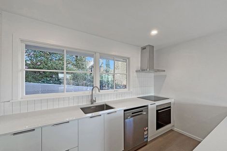 Photo of property in 35 Hackthorne Road, Cashmere, Christchurch, 8022