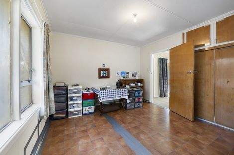 Photo of property in 27 Curletts Road, Sockburn, Christchurch, 8042