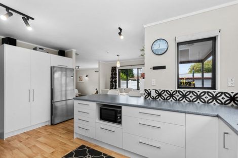 Photo of property in 8 Eliot Place, Leamington, Cambridge, 3432