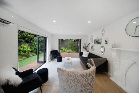 Photo of property in 40a Gills Road, Bucklands Beach, Auckland, 2014