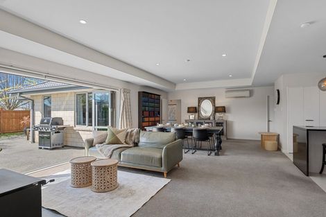 Photo of property in 5 Carradale Avenue, Broomfield, Christchurch, 8042