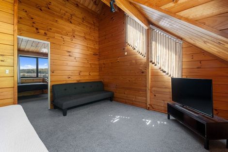 Photo of property in 14 Okawa Bay Road, Tikitere, Rotorua, 3074