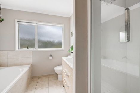Photo of property in 13 Andre Rise, Stanmore Bay, Whangaparaoa, 0932